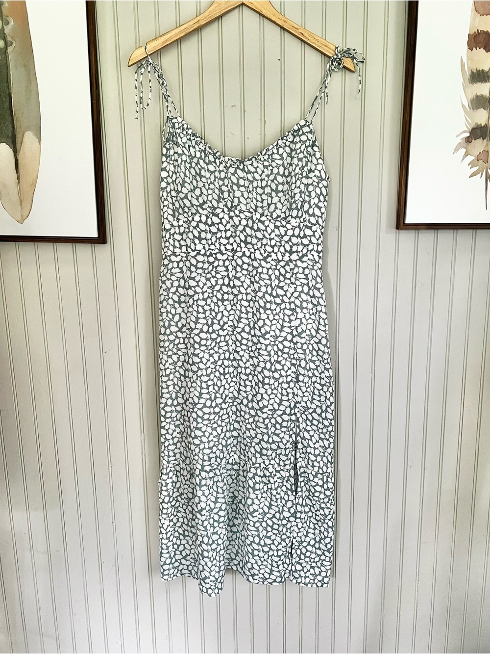 Abercrombie & Fitch Empire Floral Sleeveless MIDI Slip Dress